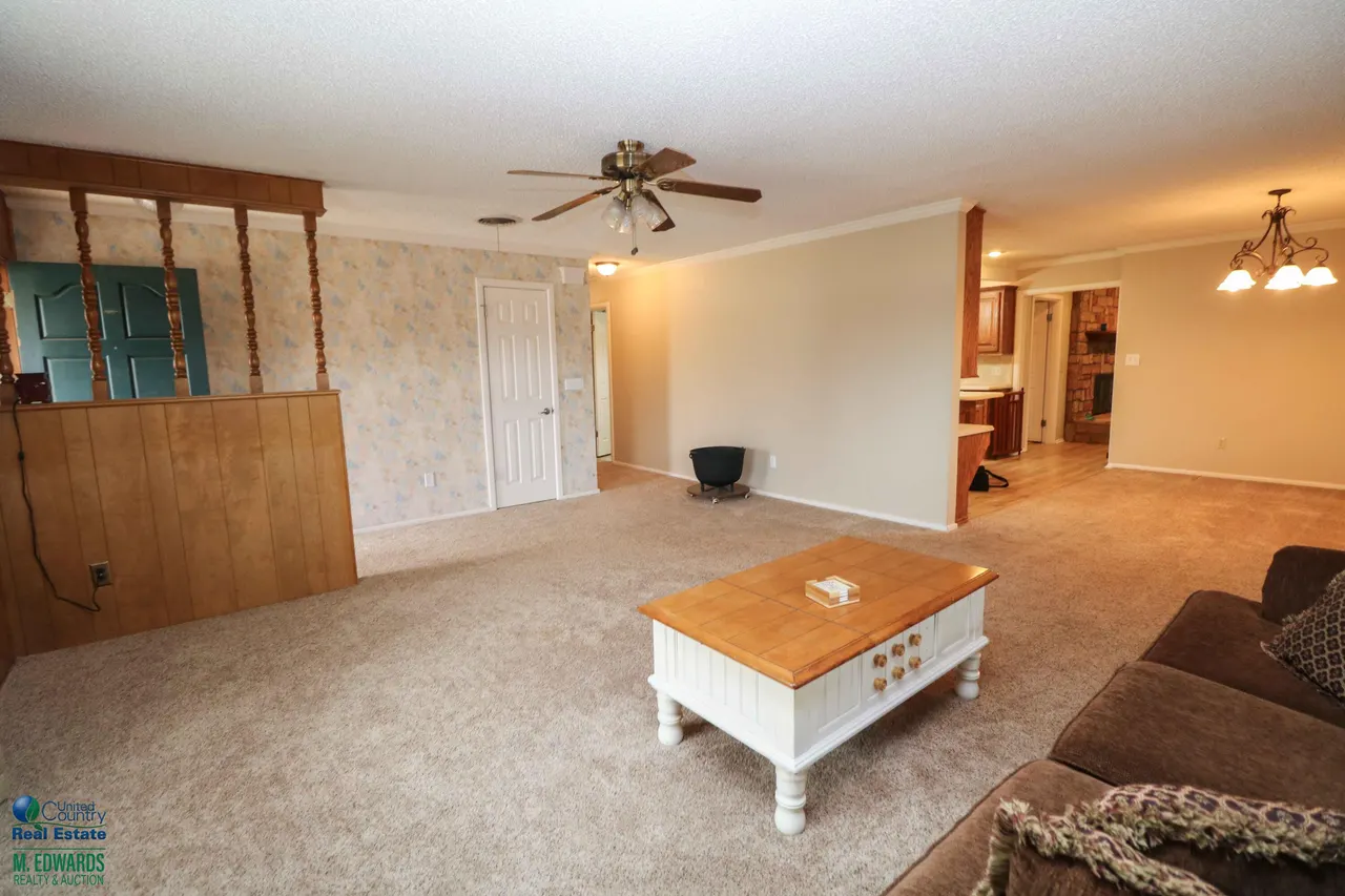 Photo 4 — 200 Crescent Drive, Littlefield, TX 79339