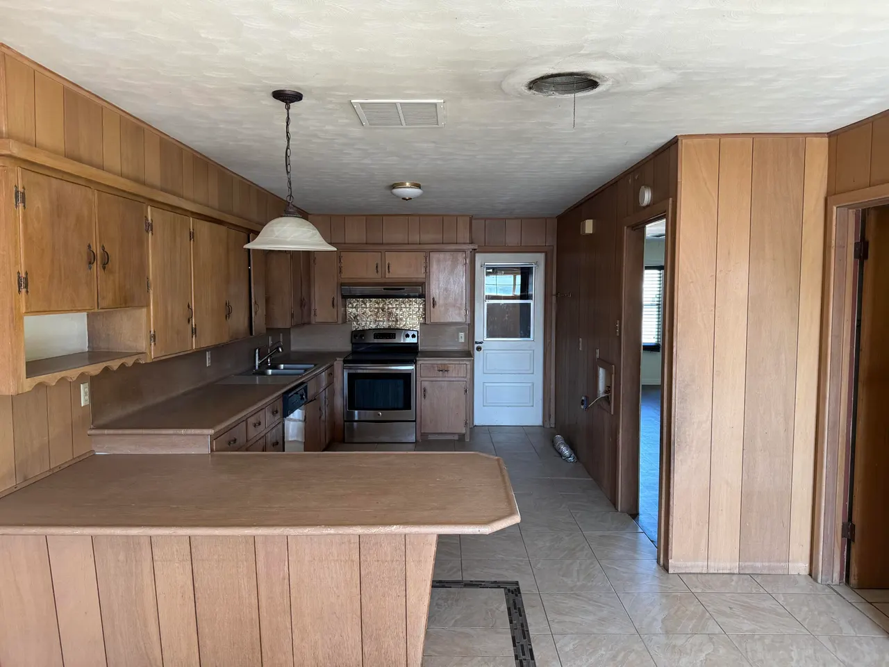 Photo 11 — 3103 Harvard Street, Lubbock, TX 79415