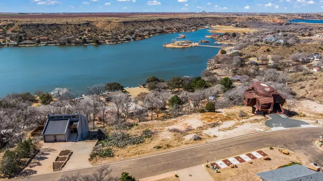 Photo 2 — 87 E Canyonview Drive, Ransom Canyon, TX 79366