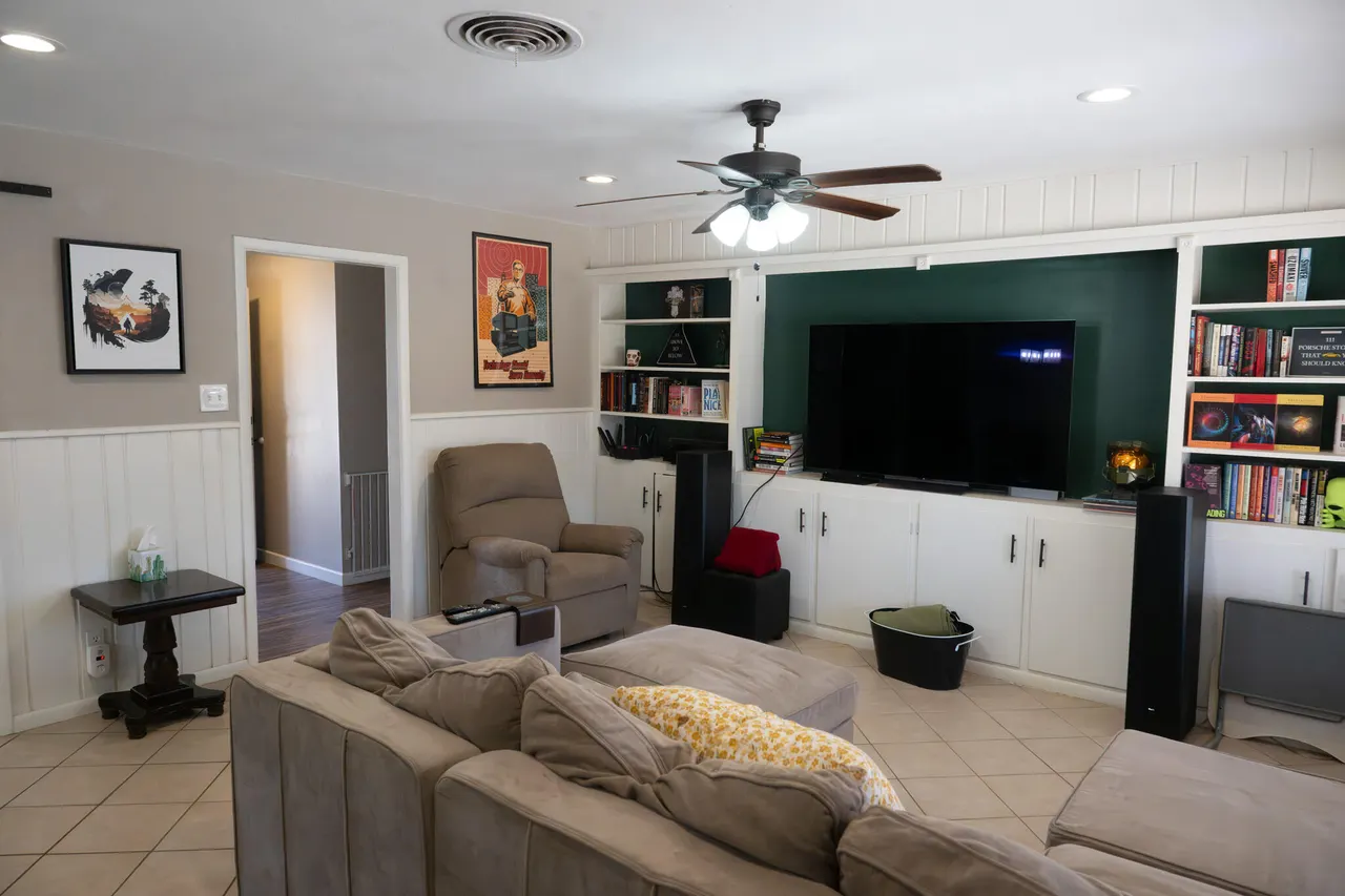 Photo 8 — 2305 57th Street, Lubbock, TX 79412