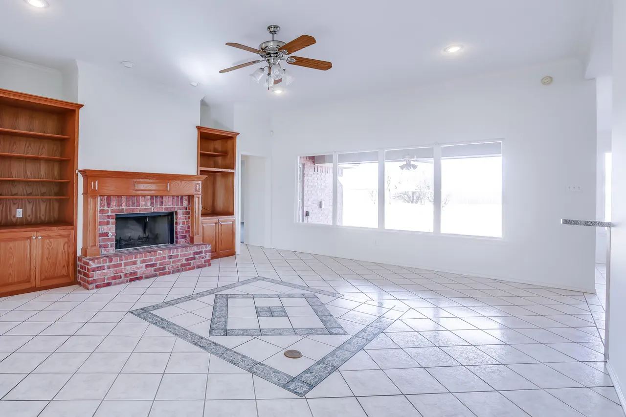 Photo 3 — 7807 Prentiss Avenue, Lubbock, TX 79424