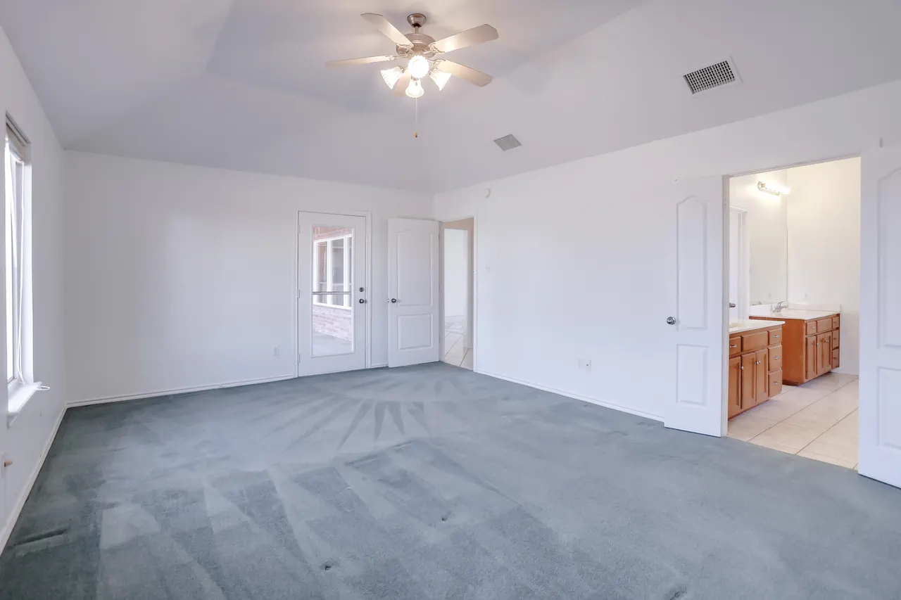 Photo 12 — 7807 Prentiss Avenue, Lubbock, TX 79424