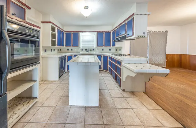 Photo 8 — 505 Owen Street, Lubbock, TX 79403