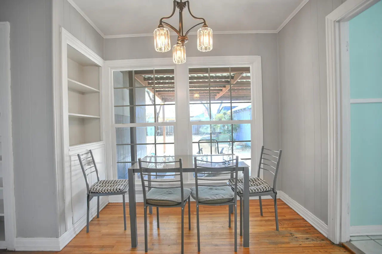 Photo 7 — 3013 28th Street, Lubbock, TX 79410