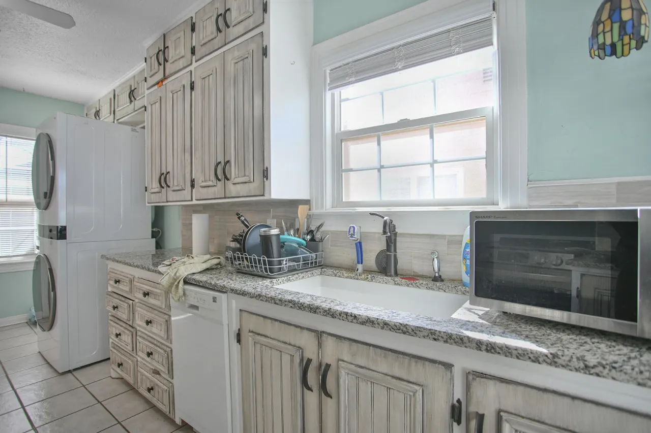 Photo 18 — 3013 28th Street, Lubbock, TX 79410