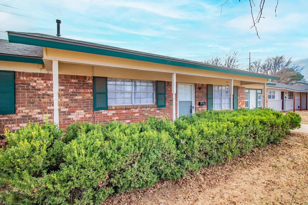 Photo 3 — 1903 71st Street, Lubbock, TX 79412