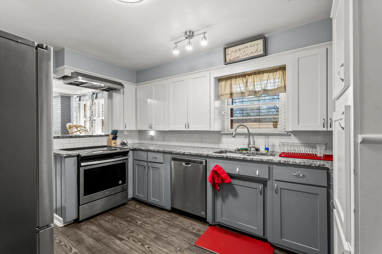 Photo 9 — 2717 55th Street, Lubbock, TX 79413