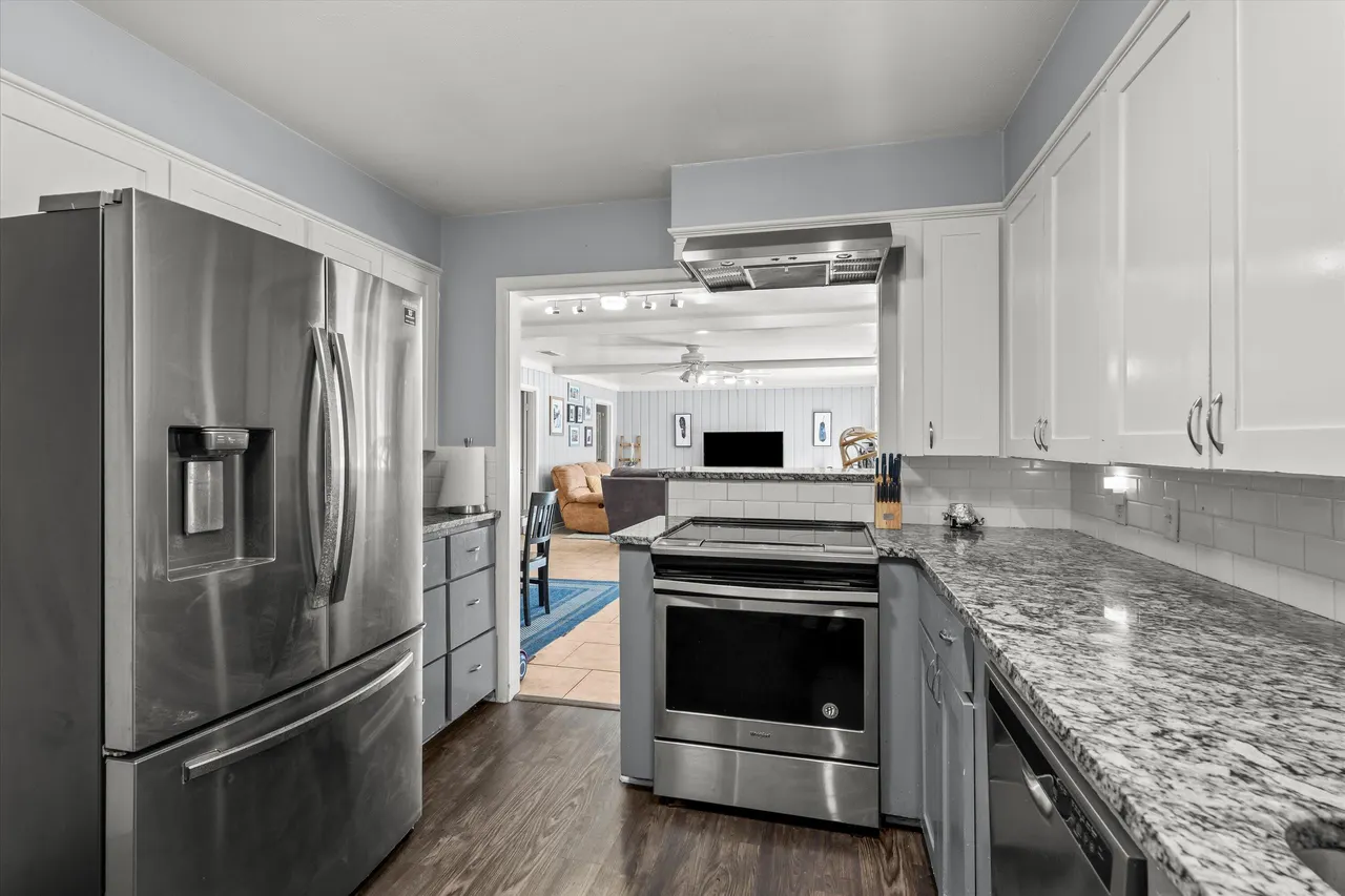 Photo 10 — 2717 55th Street, Lubbock, TX 79413
