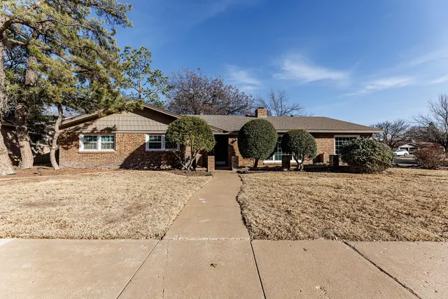 Front exterior — 6613 Norwood Avenue, Lubbock, TX 79413