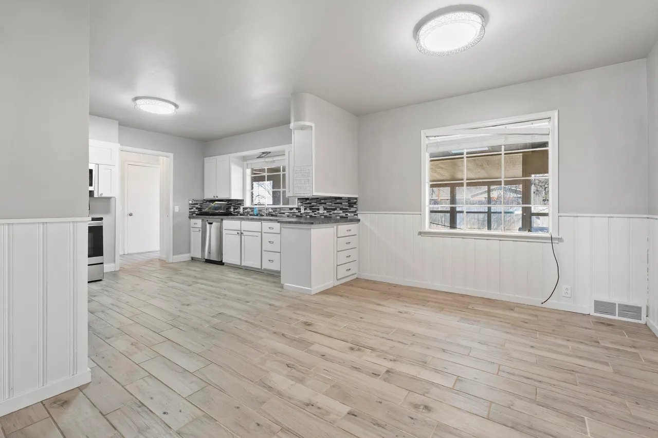 Photo 8 — 1201 8th Street, Shallowater, TX 79363