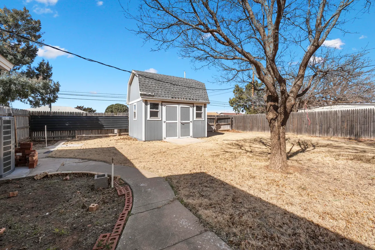 Photo 18 — 1201 8th Street, Shallowater, TX 79363