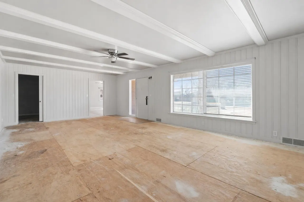 Photo 3 — 1201 8th Street, Shallowater, TX 79363
