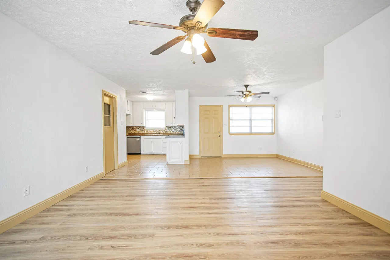 Photo 3 — 2528 71st Street, Lubbock, TX 79413