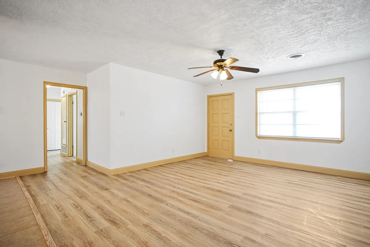 Photo 11 — 2528 71st Street, Lubbock, TX 79413