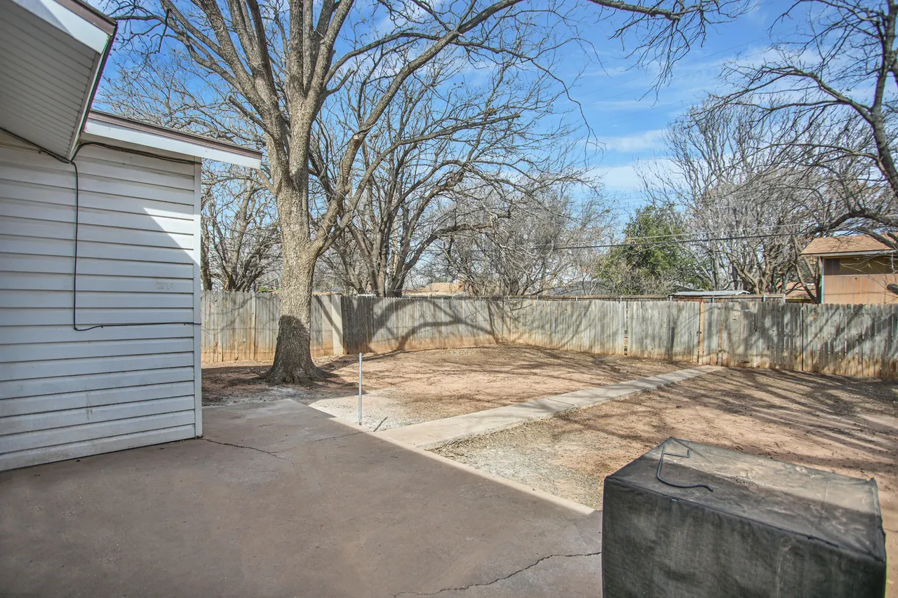 Photo 32 — 2528 71st Street, Lubbock, TX 79413