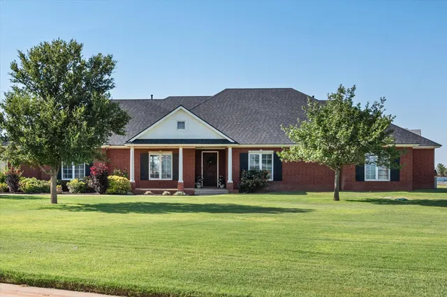 Photo 3 — 7906 County Rd 6220, Shallowater, TX 79363