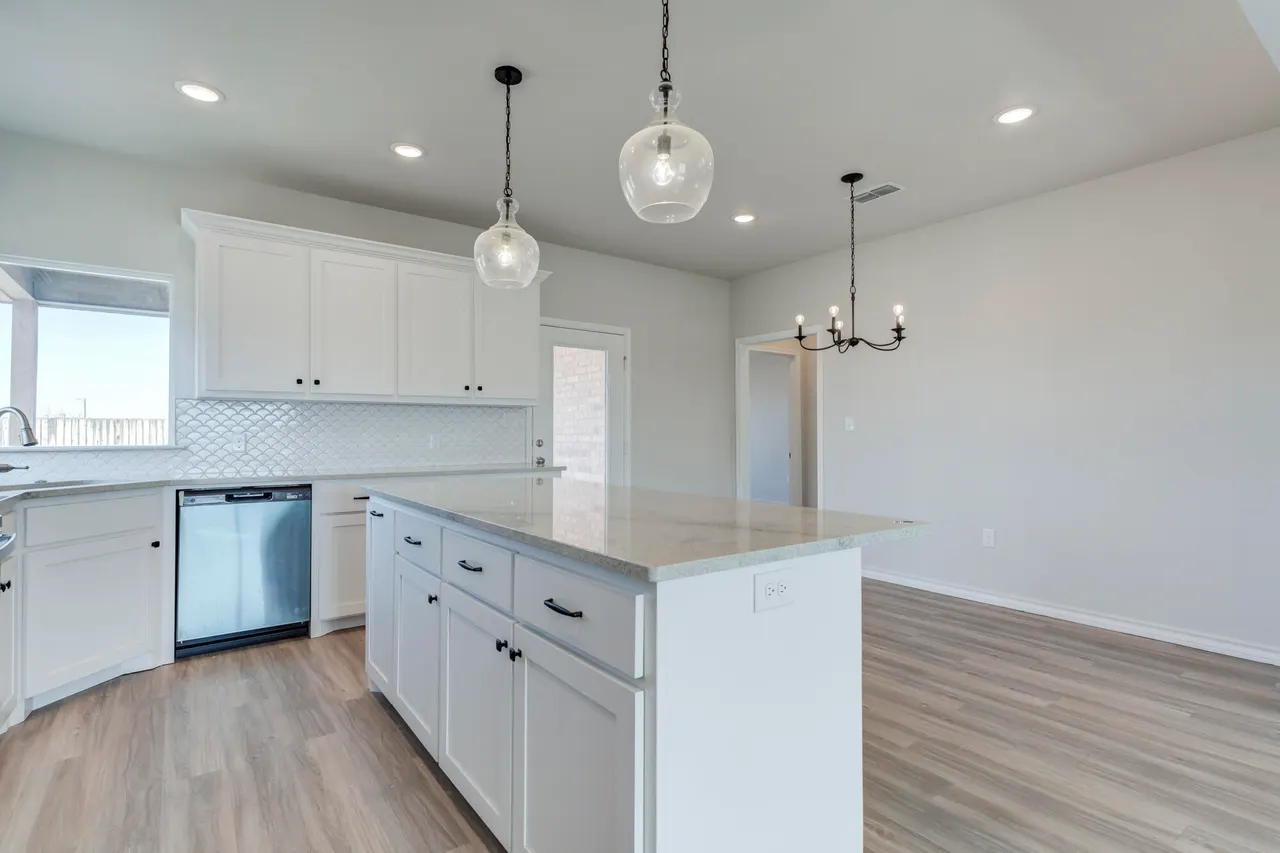 Photo 13 — 710 Live Oak Drive, Post, TX 79356