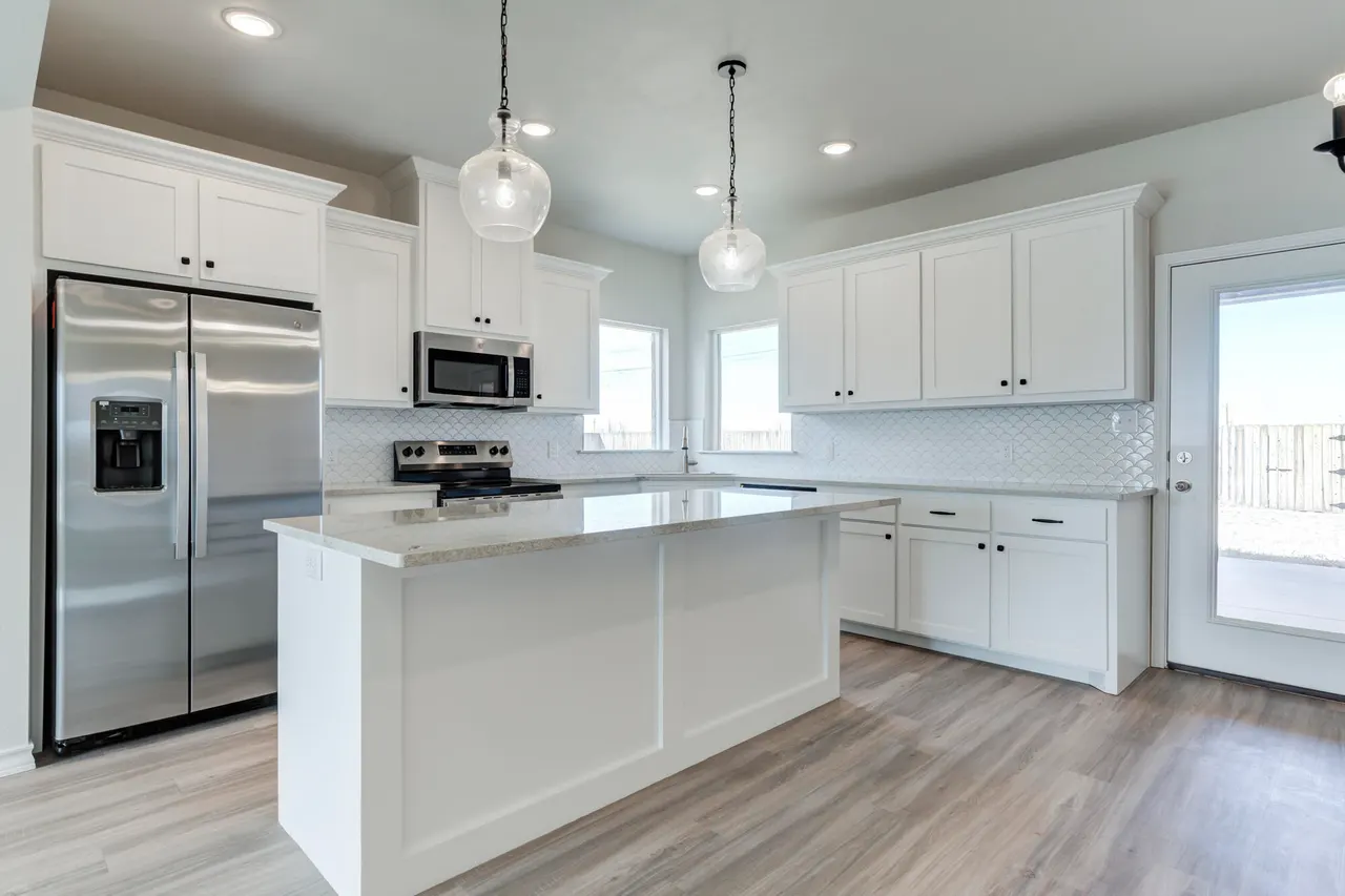 Photo 11 — 710 Live Oak Drive, Post, TX 79356