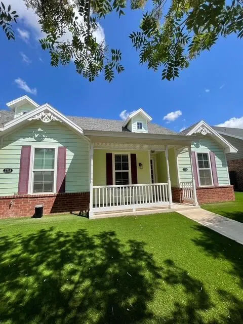 Front exterior — 2116 10th Street, Lubbock, TX 79401