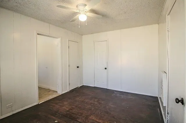 Photo 6 — 1805 Avenue R, Lubbock, TX 79401