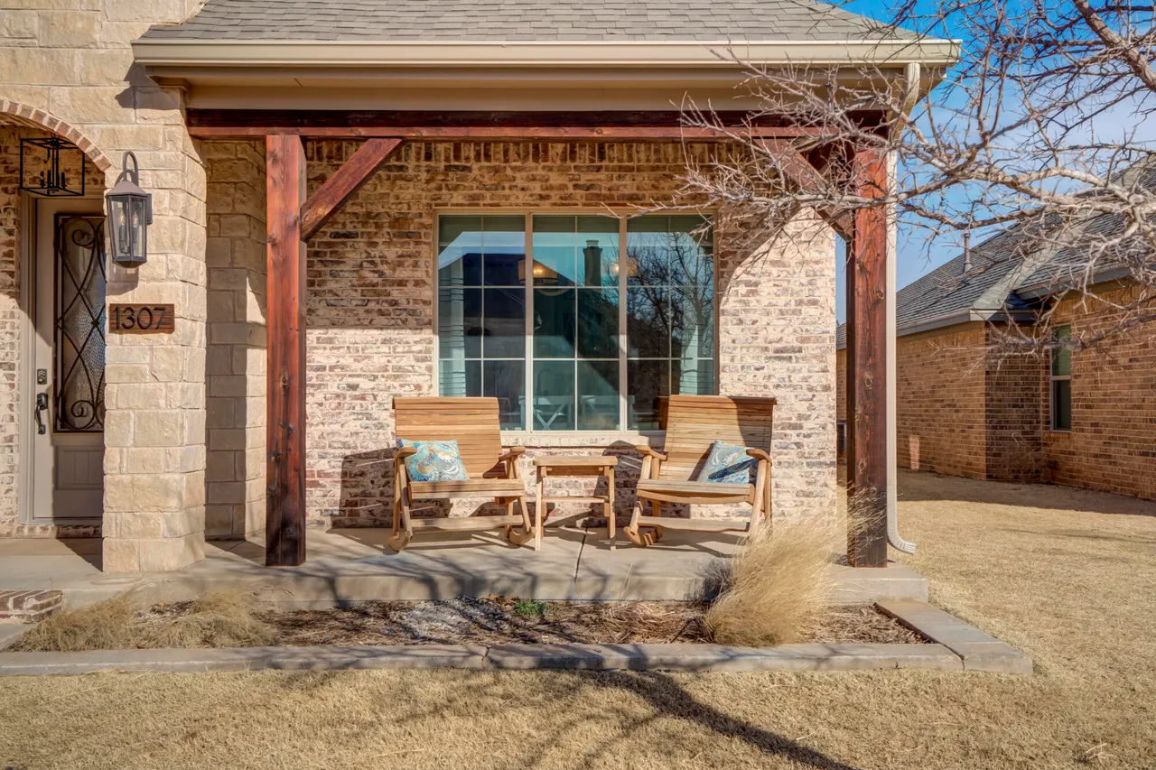Photo 4 — 1307 Buckingham Avenue, Wolfforth, TX 79382