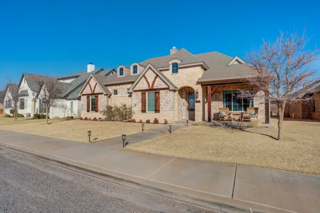 Photo 2 — 1307 Buckingham Avenue, Wolfforth, TX 79382