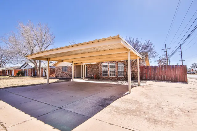 Photo 3 — 5437 45th Street, Lubbock, TX 79414