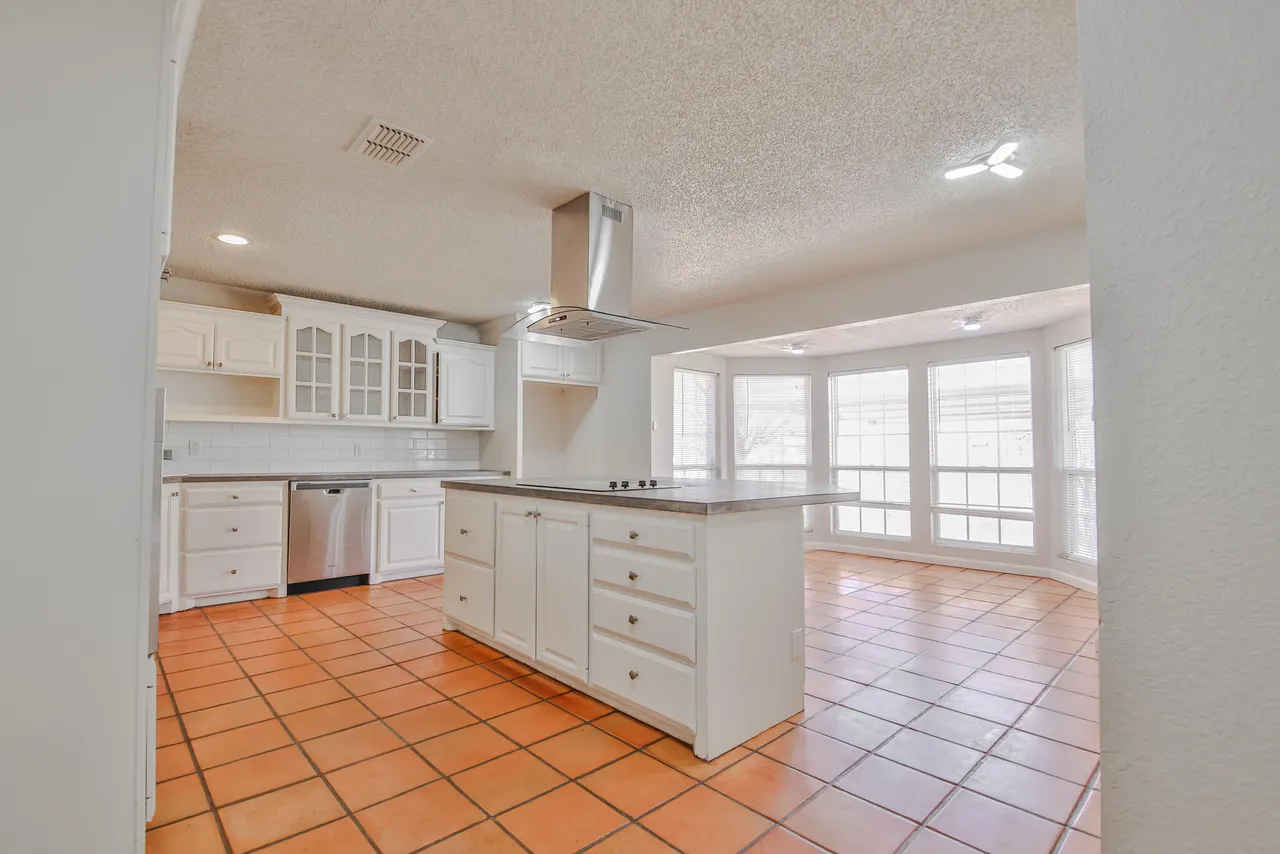 Photo 6 — 5437 45th Street, Lubbock, TX 79414