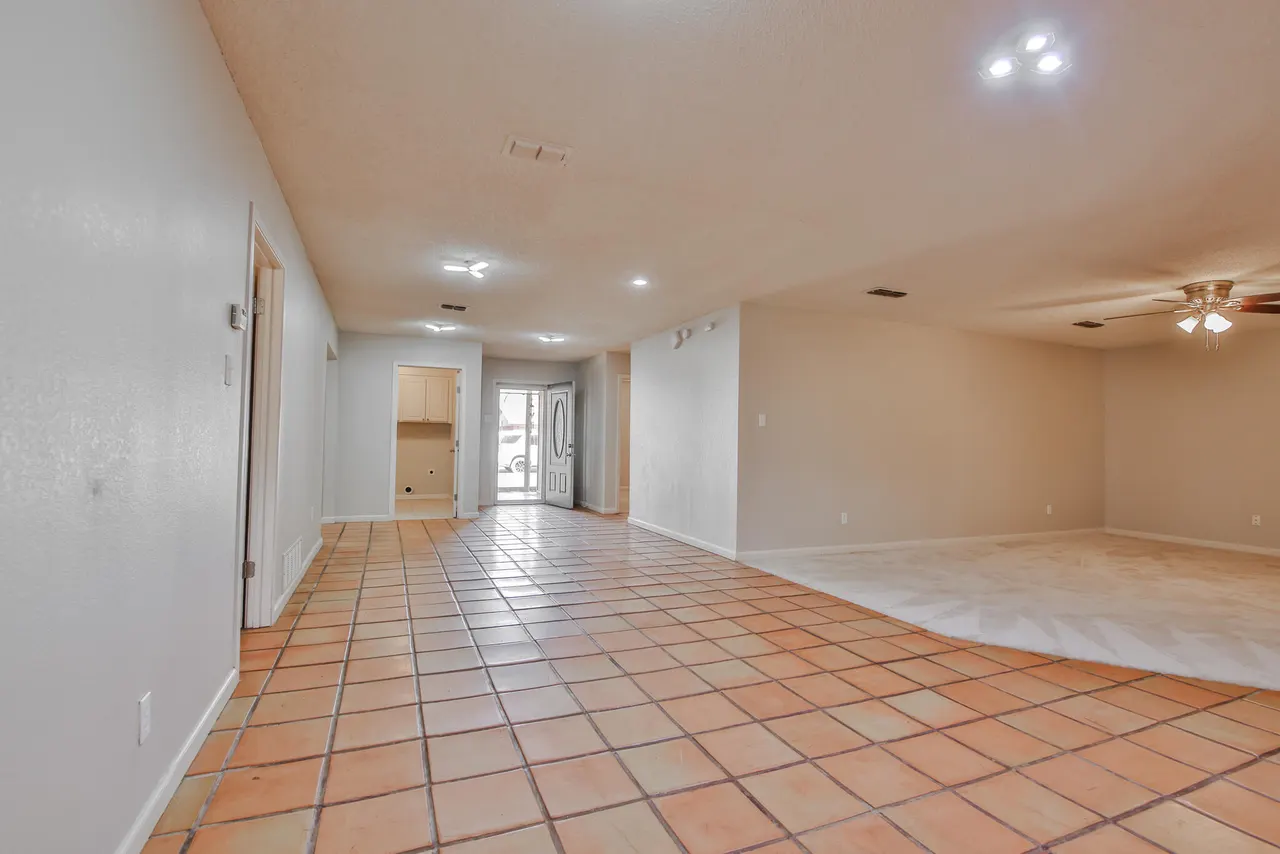 Photo 16 — 5437 45th Street, Lubbock, TX 79414