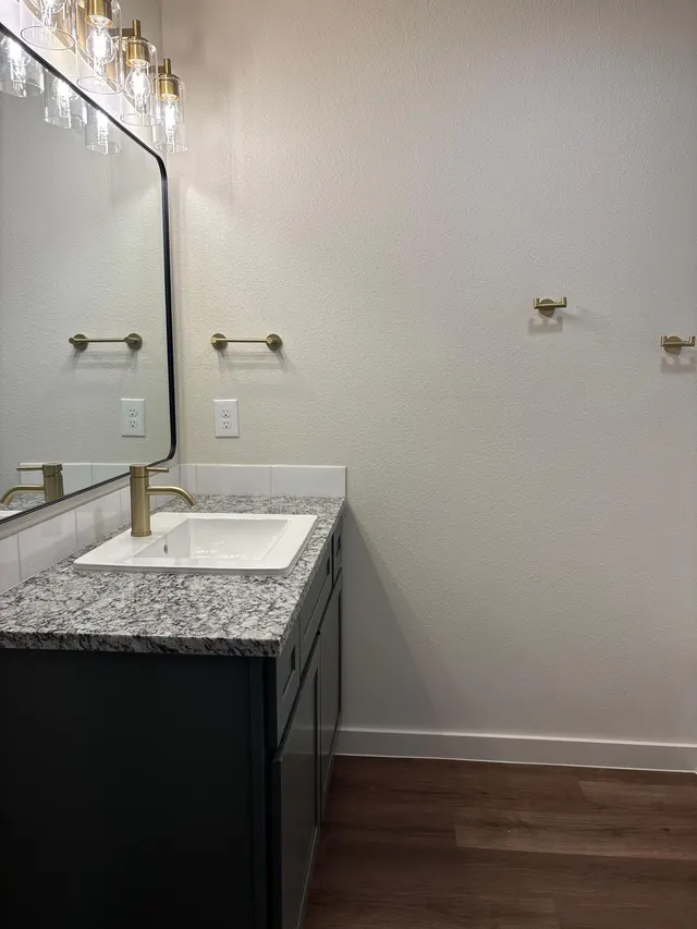 Photo 6 — 2132 Langford Avenue, Lubbock, TX 79407
