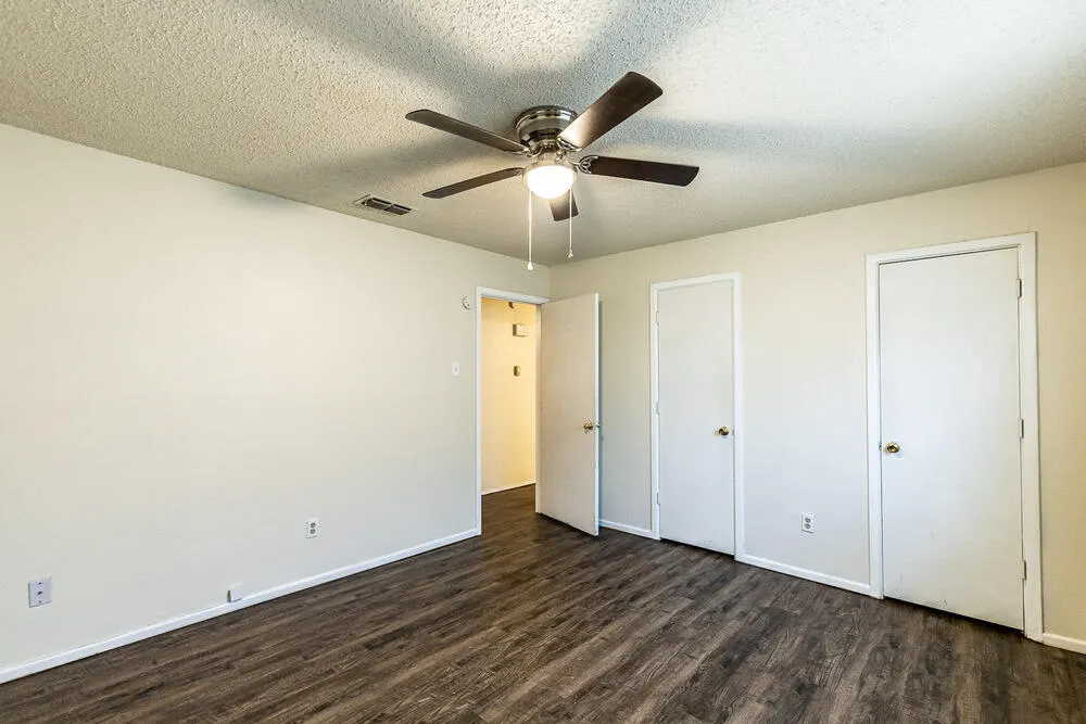 Photo 11 — 7402 Avenue W, Lubbock, TX 79423