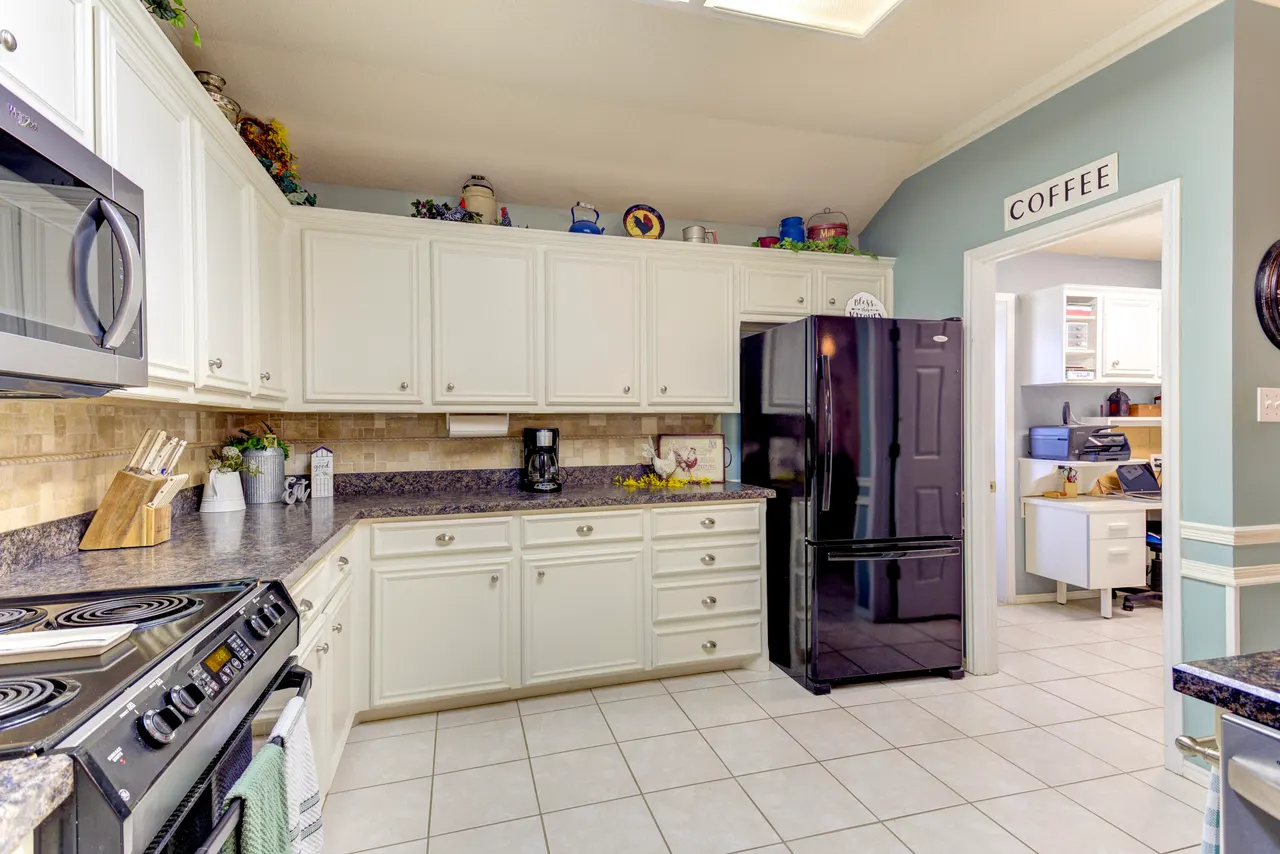 Photo 16 — 118 N Vicksburg Avenue, Lubbock, TX 79416