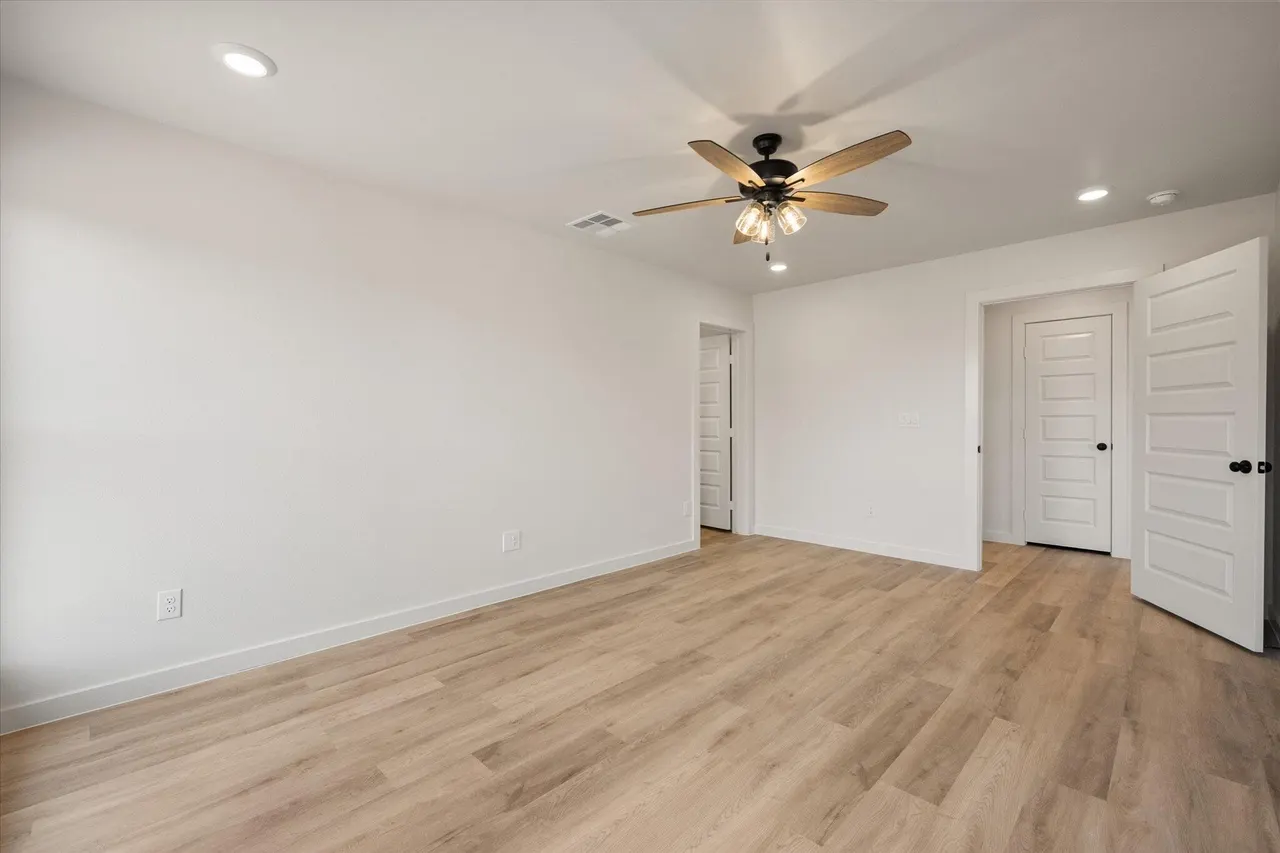 Photo 14 — 2420 Aberdeen Avenue, Wolfforth, TX 79382