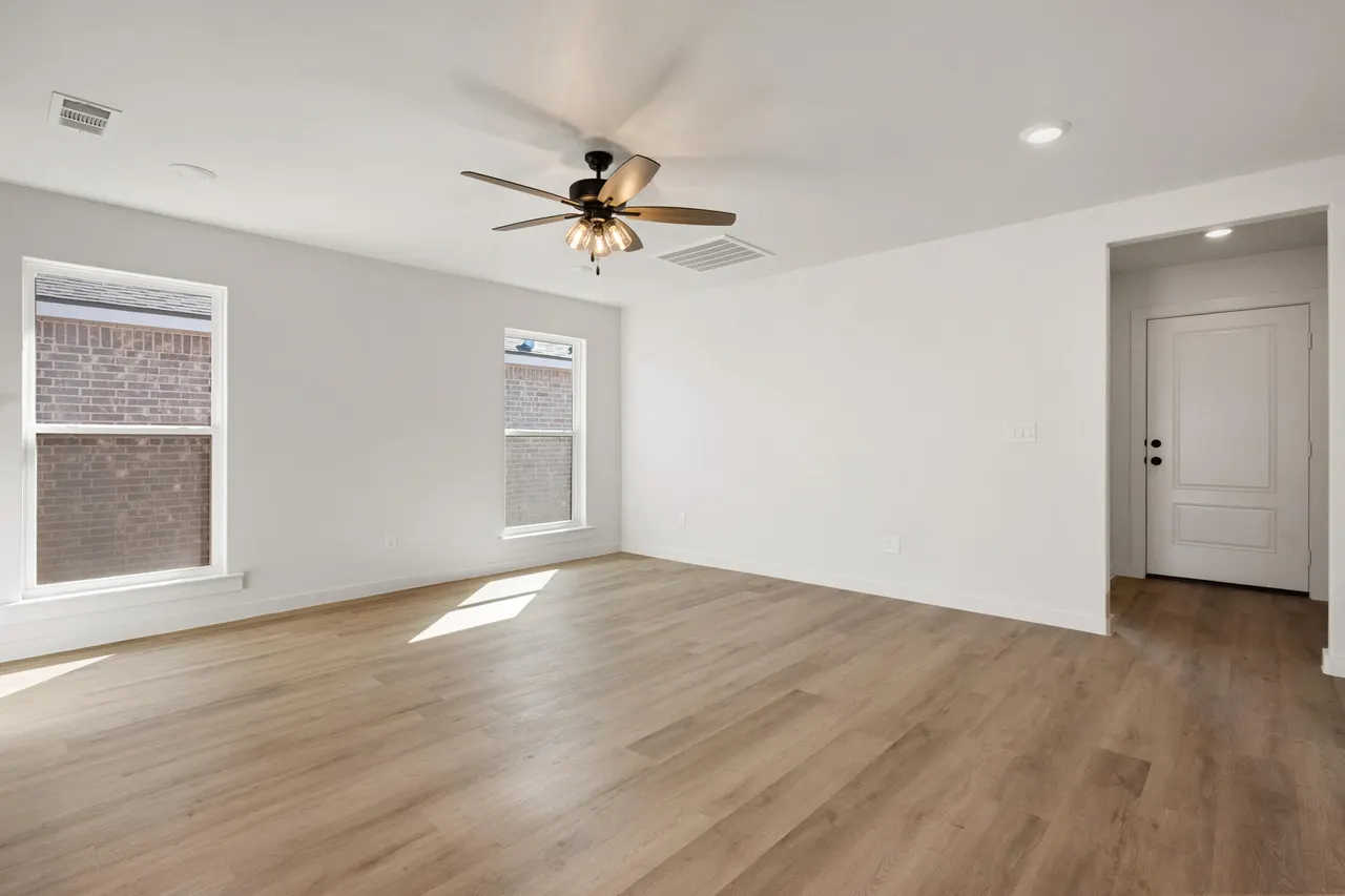 Photo 8 — 5526 Rice Street, Lubbock, TX 79416