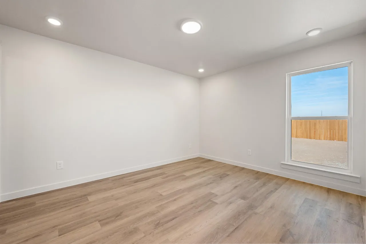 Photo 15 — 5526 Rice Street, Lubbock, TX 79416