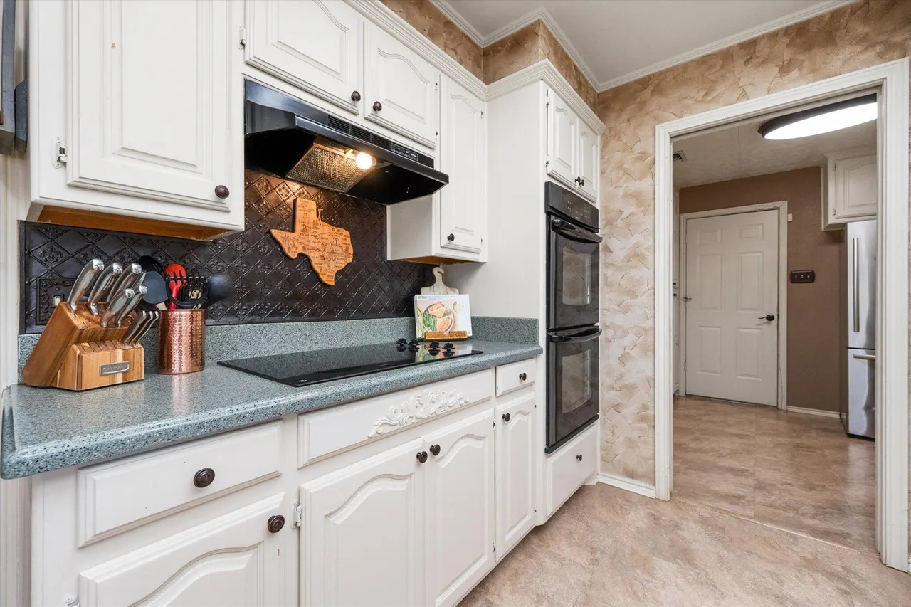 Photo 20 — 2429 N 1st Street, Tahoka, TX 79373