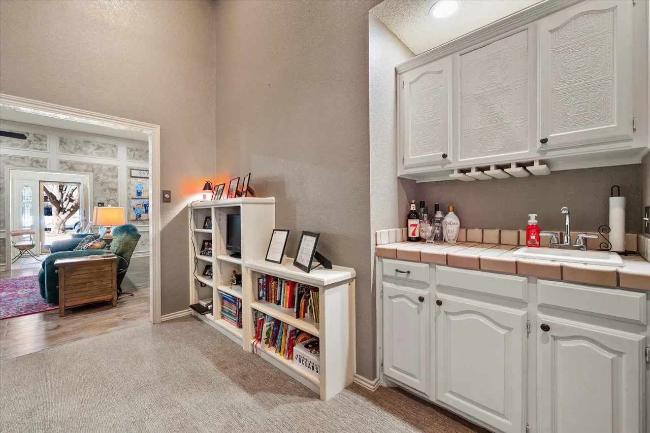 Photo 11 — 2429 N 1st Street, Tahoka, TX 79373