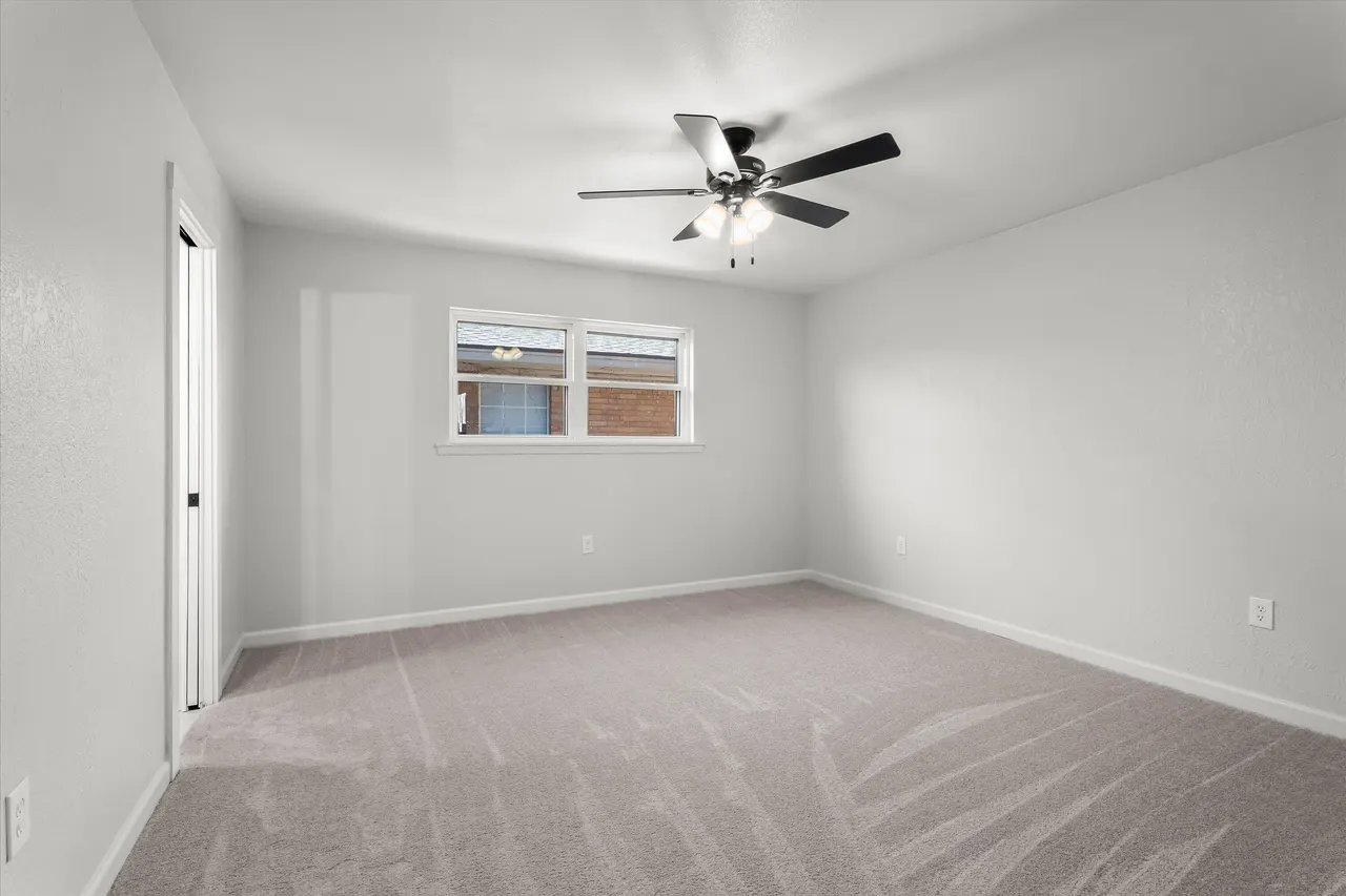 Photo 17 — 206 Sandalwood Lane, Levelland, TX 79336