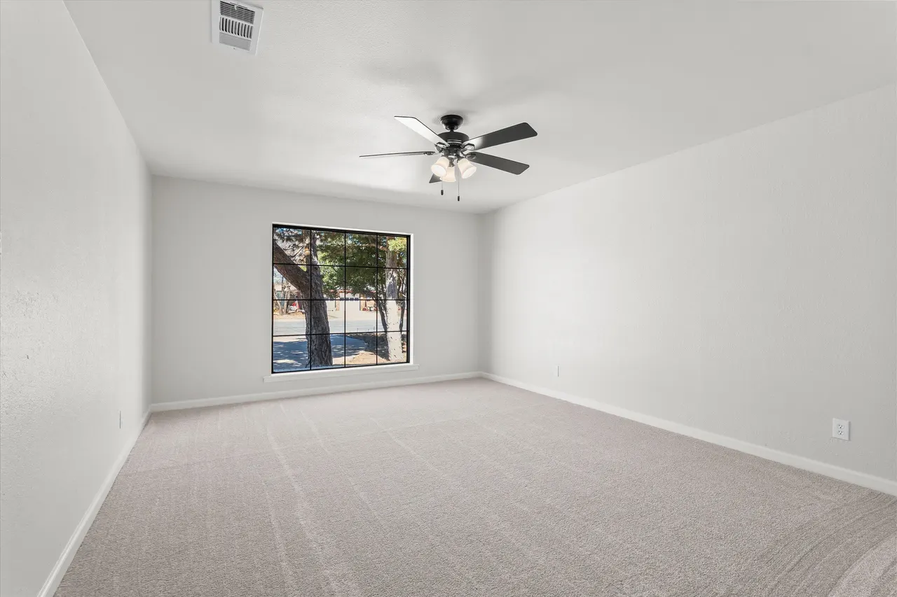 Photo 21 — 206 Sandalwood Lane, Levelland, TX 79336
