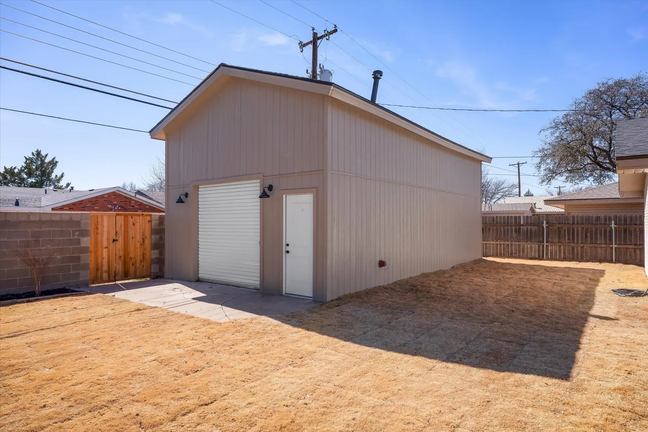 Photo 29 — 206 Sandalwood Lane, Levelland, TX 79336