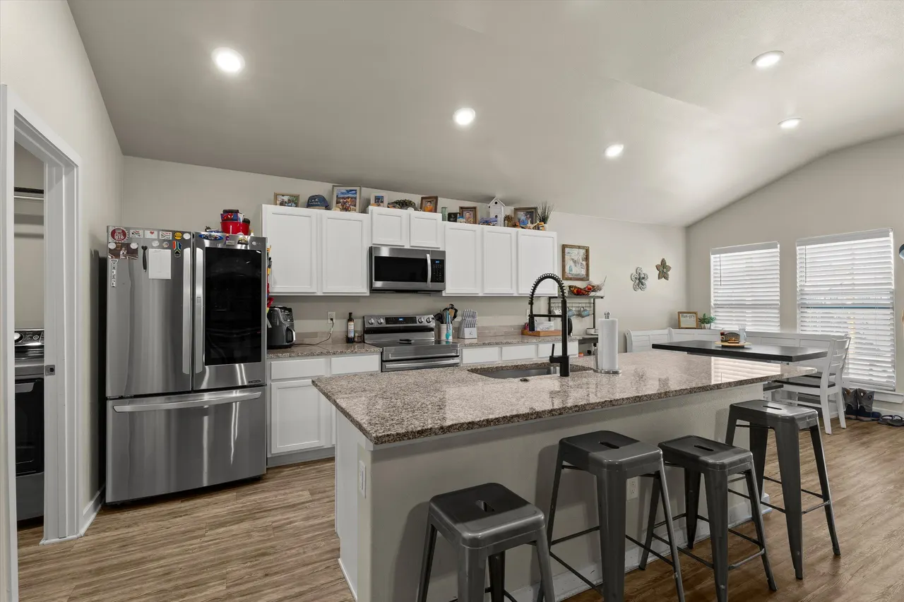 Photo 7 — 3310 Viola Avenue, Lubbock, TX 79407