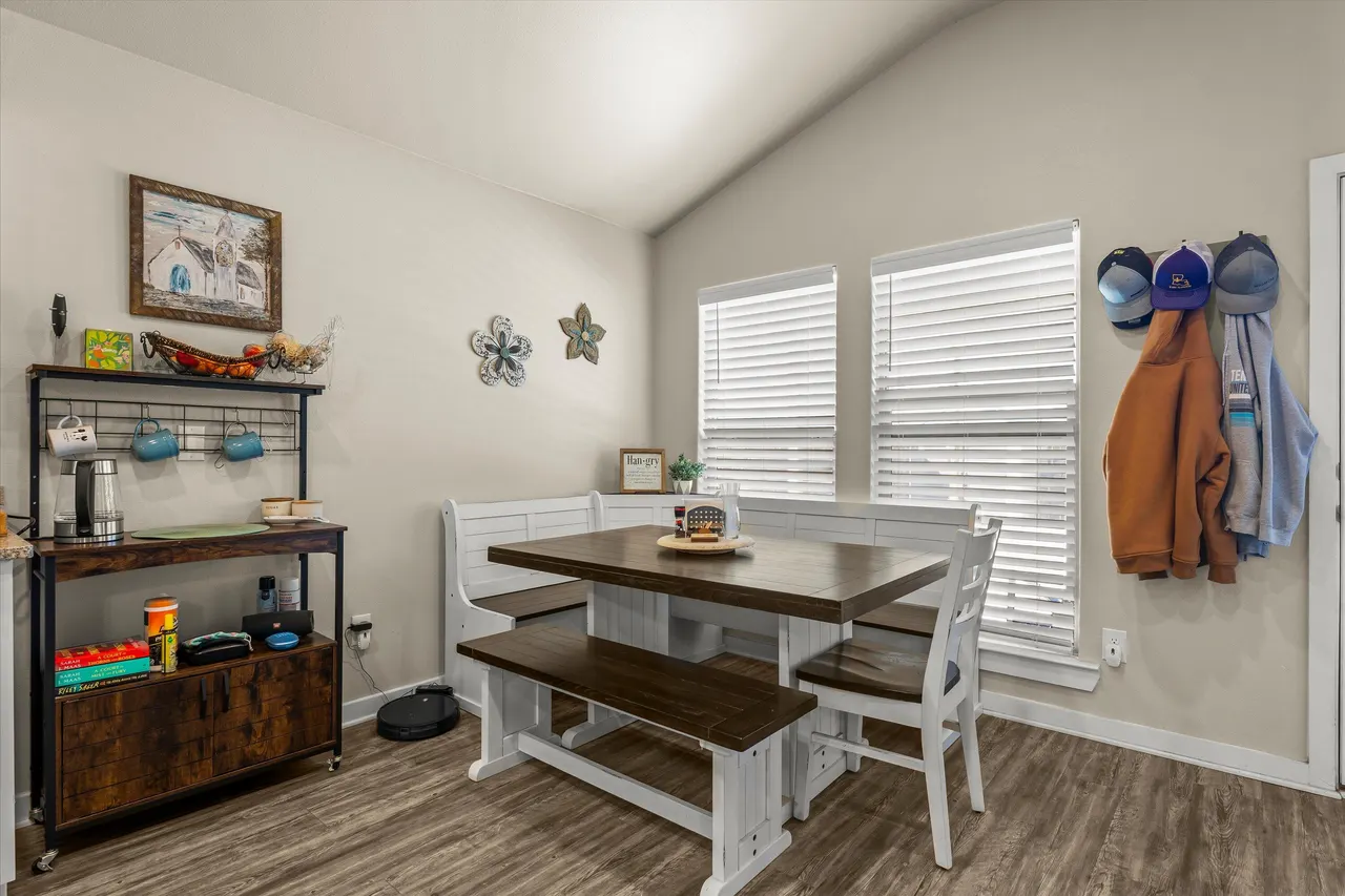 Photo 10 — 3310 Viola Avenue, Lubbock, TX 79407