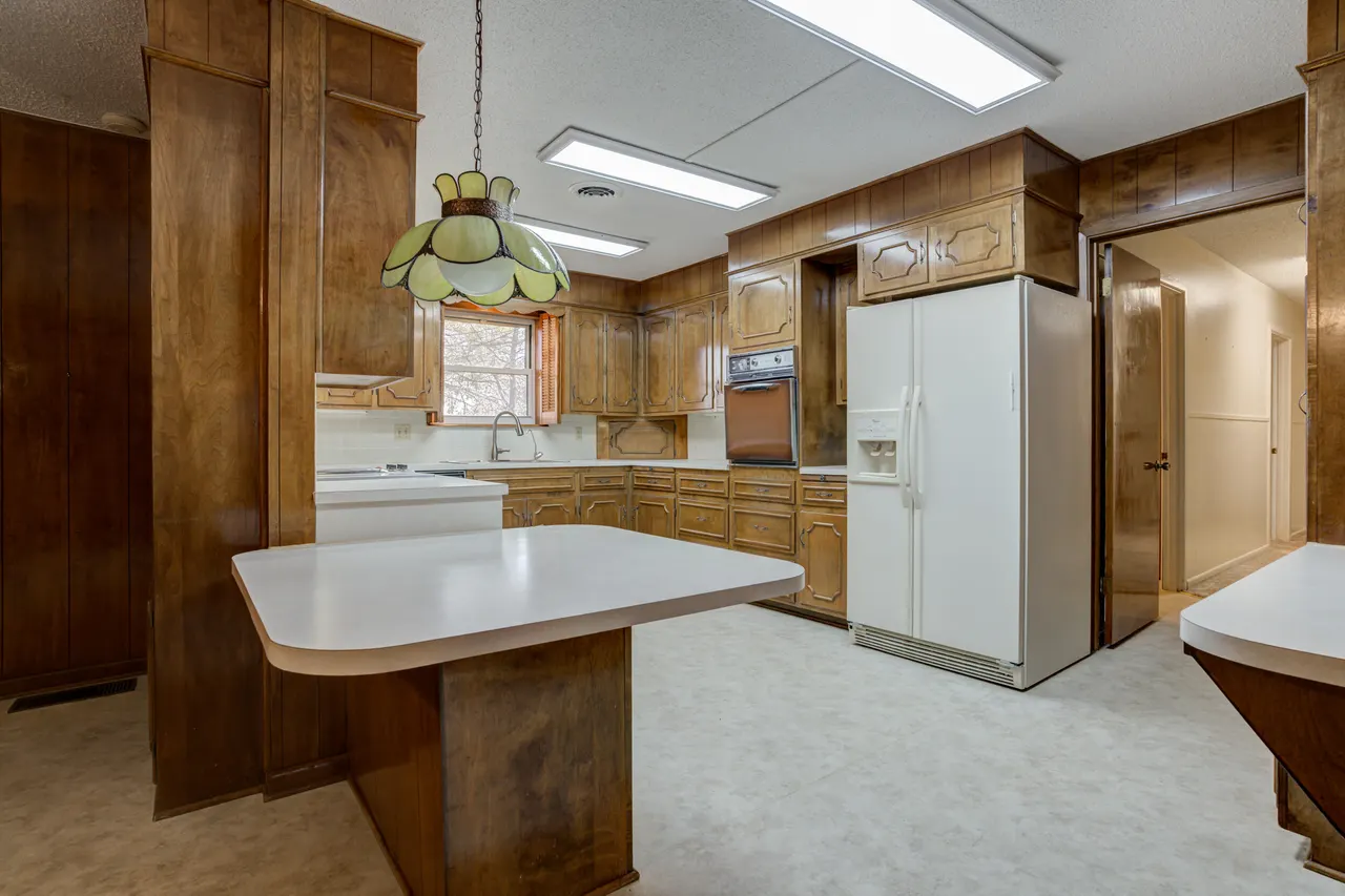 Photo 13 — 509 18th Street, Seagraves, TX 79359