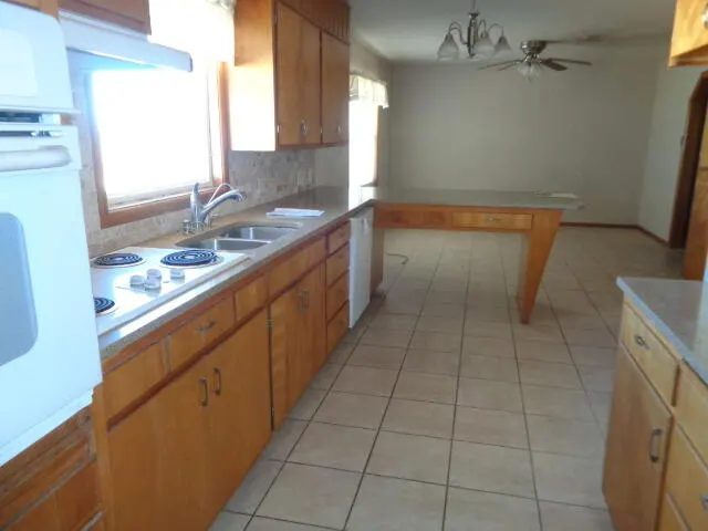 Photo 5 — 6117 E FM 40, Lubbock, TX 79403