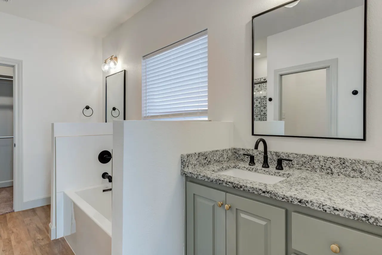 Photo 24 — 6805 51st Street, Lubbock, TX 79407