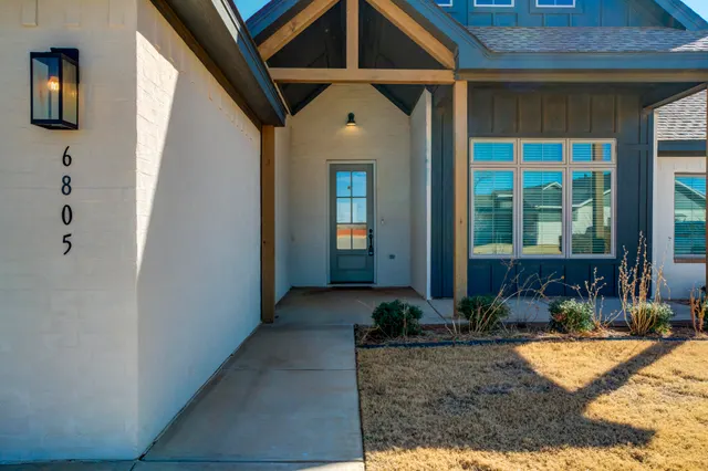 Photo 3 — 6805 51st Street, Lubbock, TX 79407