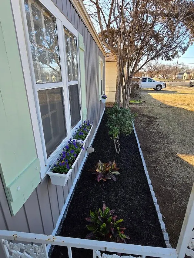 Photo 4 — 3315 27th Street, Lubbock, TX 79410