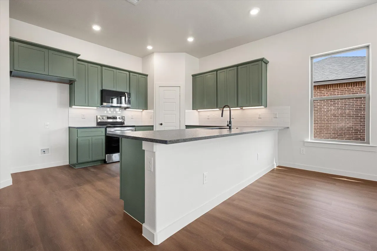 Photo 15 — 3027 137th Street, Lubbock, TX 79423