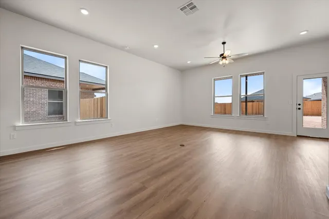 Photo 7 — 3027 137th Street, Lubbock, TX 79423