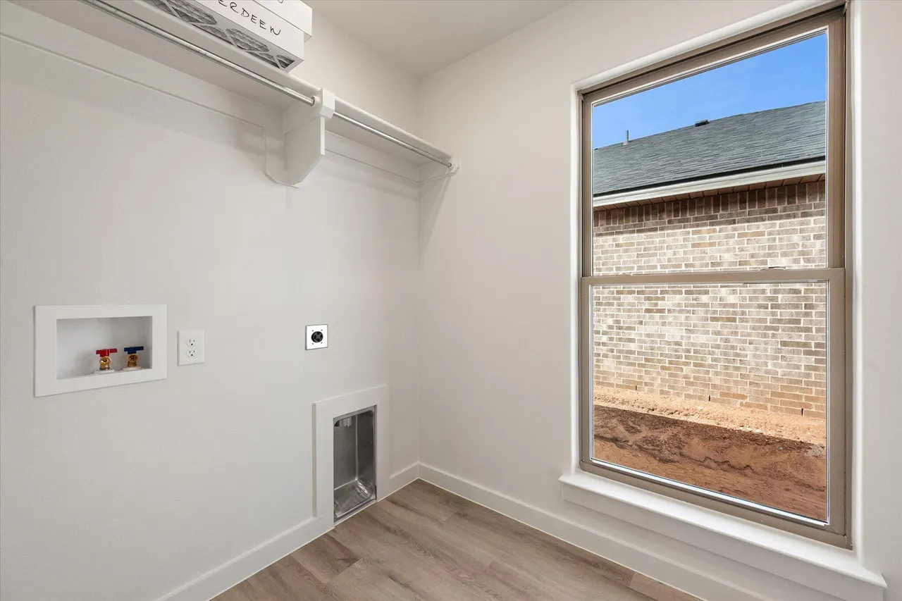 Photo 24 — 2421 Aberdeen Avenue, Wolfforth, TX 79382